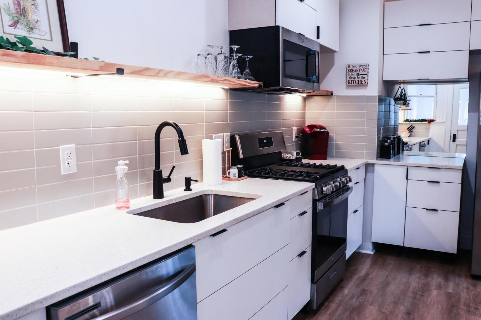 Downtown Retreat - 2Br Oasis Lägenhet Columbus Exteriör bild